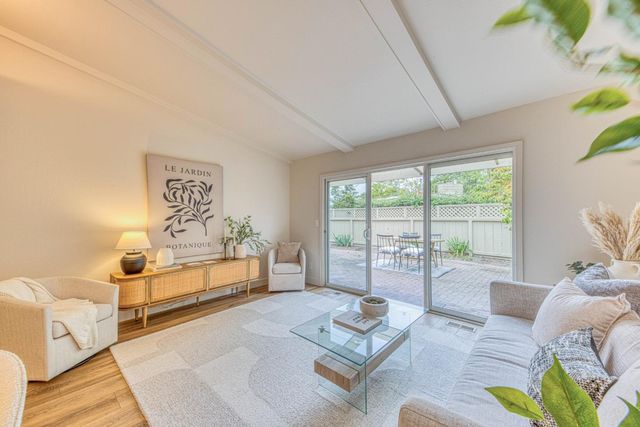 80 Hacienda Carmel, Carmel, CA 93923