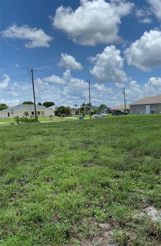 2 NW 13th Place, Cape Coral, FL 33993