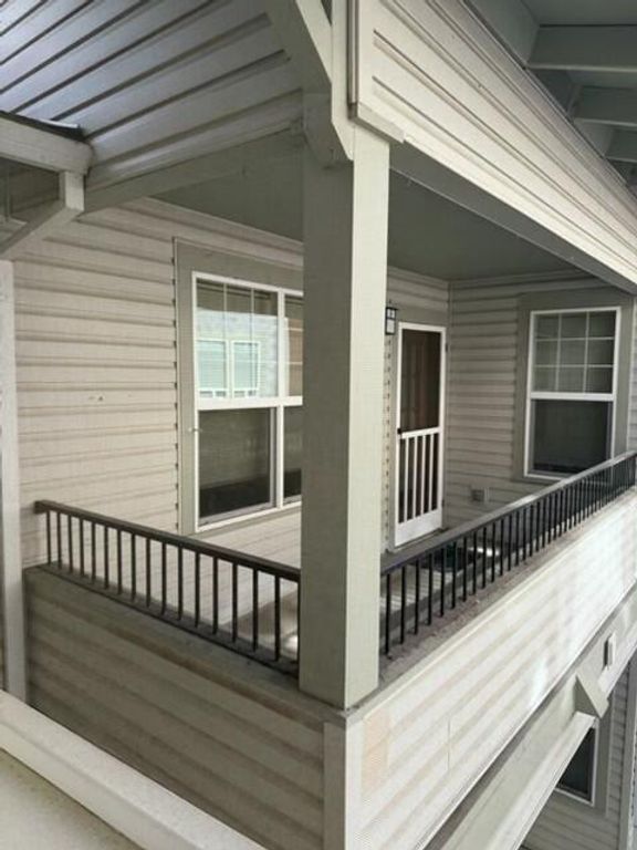 939 Mountain Meadows Circle, Ashland, OR 97520