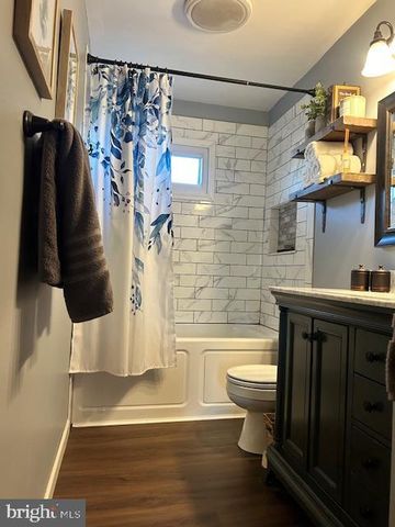 1516 WILSON AVE, Bristol, PA 19007