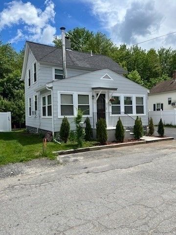 10 Crump St, Hudson, MA 01749