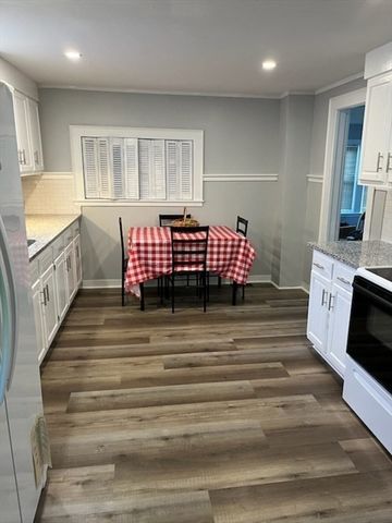 10 Crump St, Hudson, MA 01749