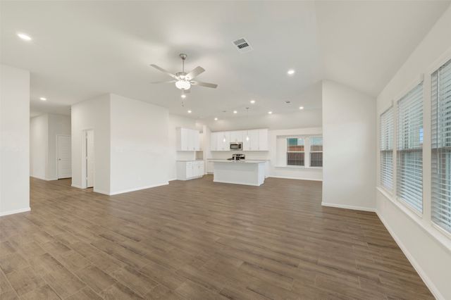 118 Hudson Lane, Justin, TX 76247