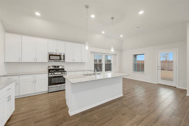 118 Hudson Lane, Justin, TX 76247