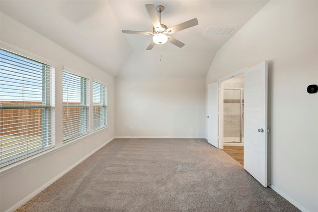 118 Hudson Lane, Justin, TX 76247