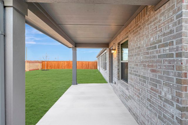 118 Hudson Lane, Justin, TX 76247