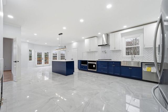 2909 Players Drive, Jonesboro, GA 30236