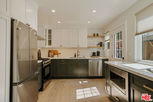 1316 N Chester Avenue, Inglewood, CA 90302