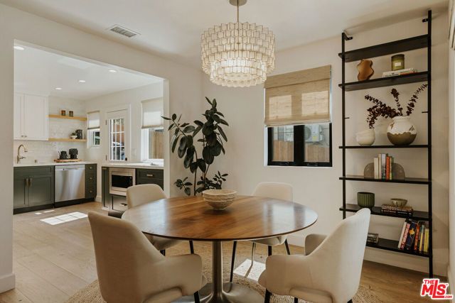1316 N Chester Avenue, Inglewood, CA 90302