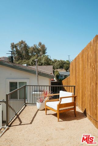 1316 N Chester Avenue, Inglewood, CA 90302