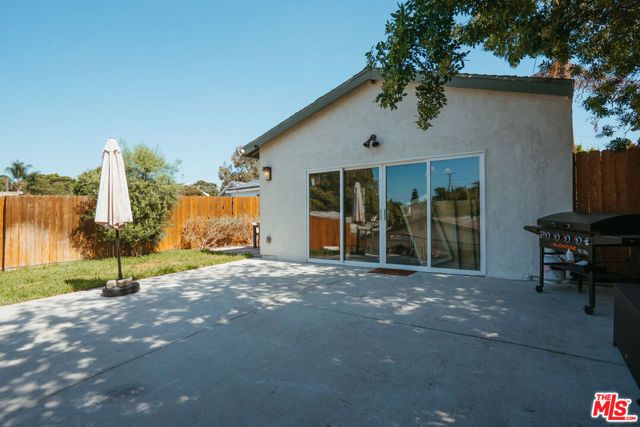 1316 N Chester Avenue, Inglewood, CA 90302