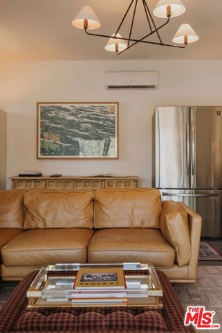 1316 N Chester Avenue, Inglewood, CA 90302