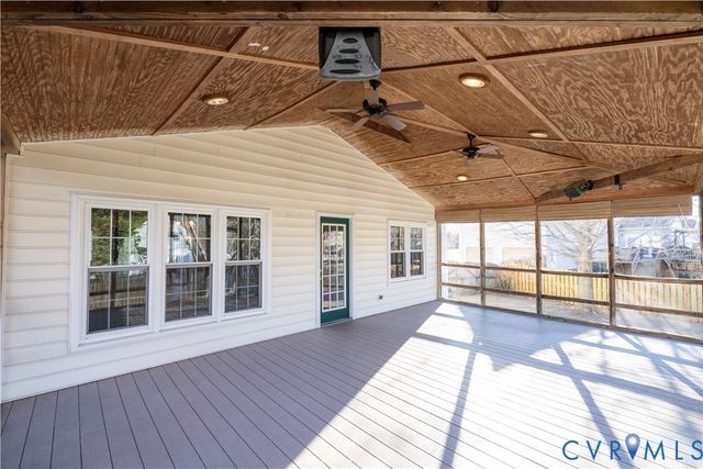 6056 Green Haven Dr, Mechanicsville, VA 23111