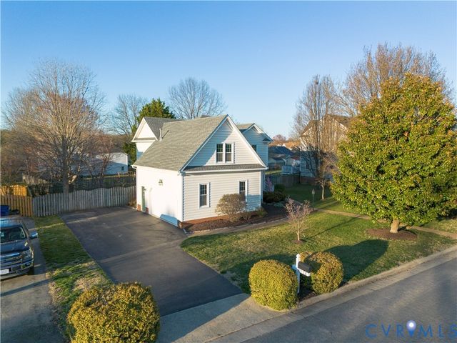 6056 Green Haven Dr, Mechanicsville, VA 23111