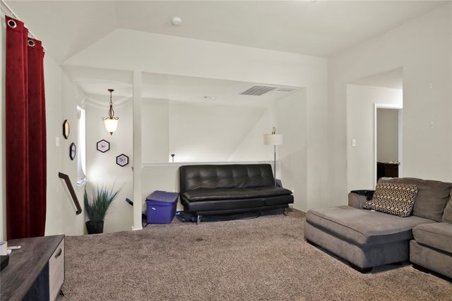 4951 Eyrie Court, Grand Prairie, TX 75052
