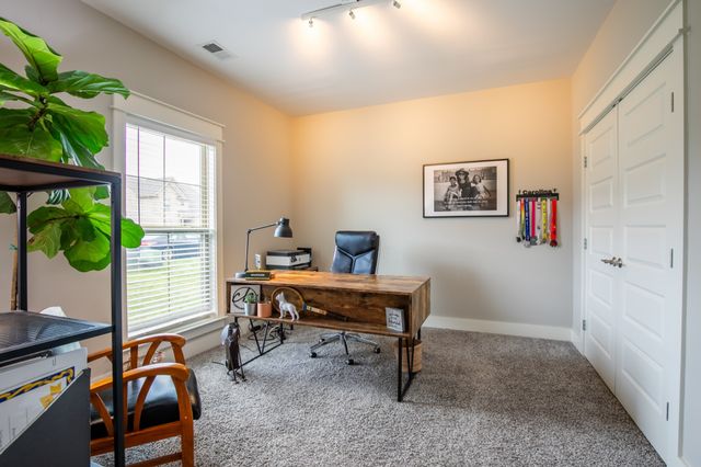 5322 Honeybee Dr, Murfreesboro, TN 37129