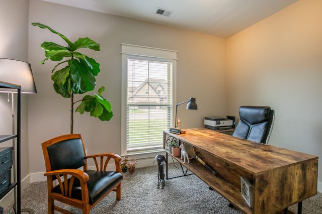 5322 Honeybee Dr, Murfreesboro, TN 37129