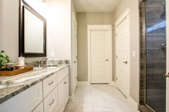 5322 Honeybee Dr, Murfreesboro, TN 37129