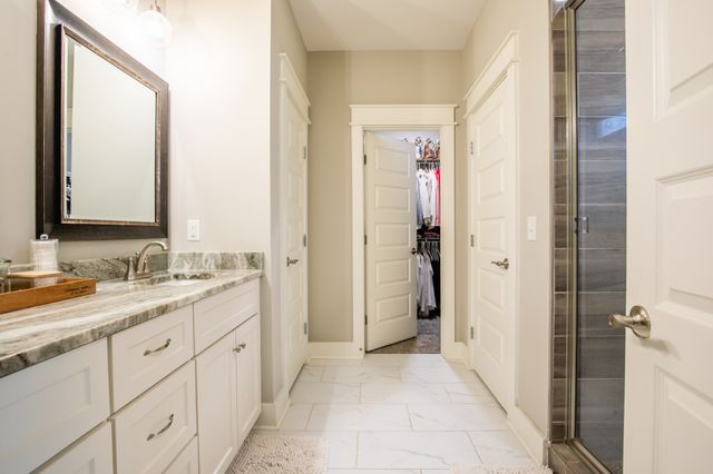 5322 Honeybee Dr, Murfreesboro, TN 37129