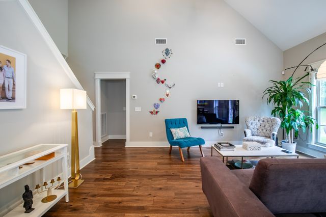 5322 Honeybee Dr, Murfreesboro, TN 37129