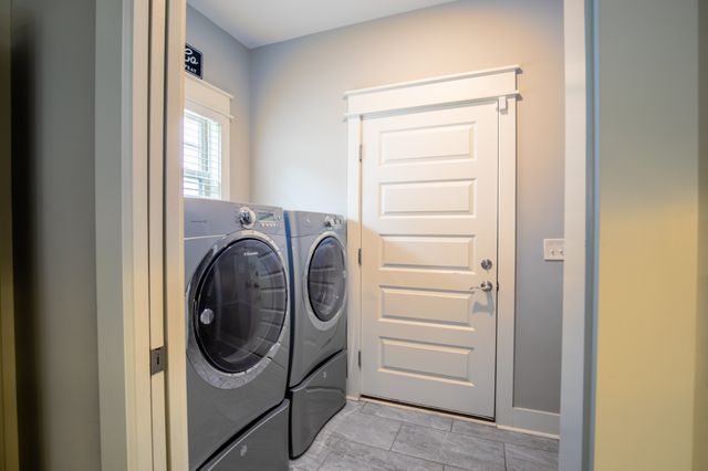 5322 Honeybee Dr, Murfreesboro, TN 37129