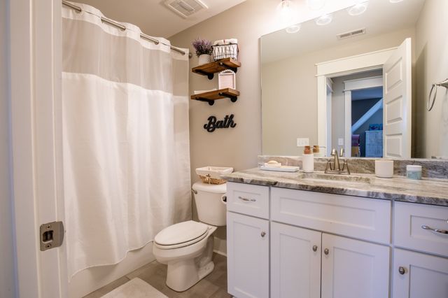 5322 Honeybee Dr, Murfreesboro, TN 37129