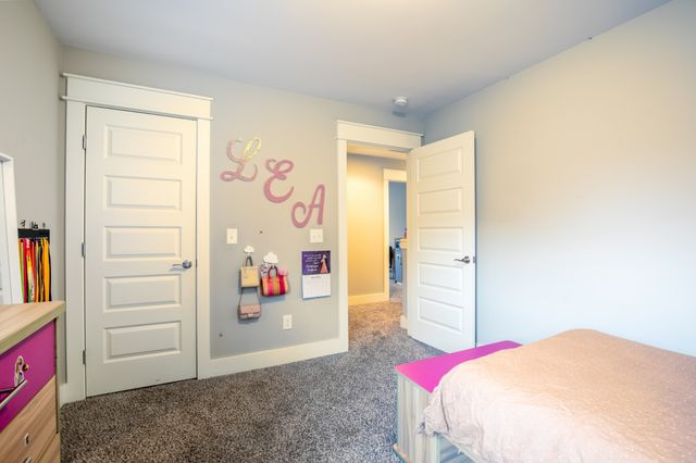 5322 Honeybee Dr, Murfreesboro, TN 37129