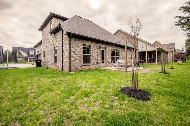 5322 Honeybee Dr, Murfreesboro, TN 37129