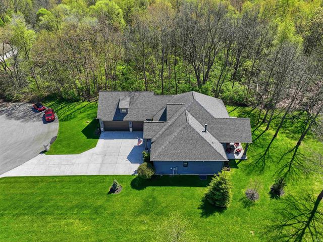 12044 Secluded Trail, Granger, IN 46530