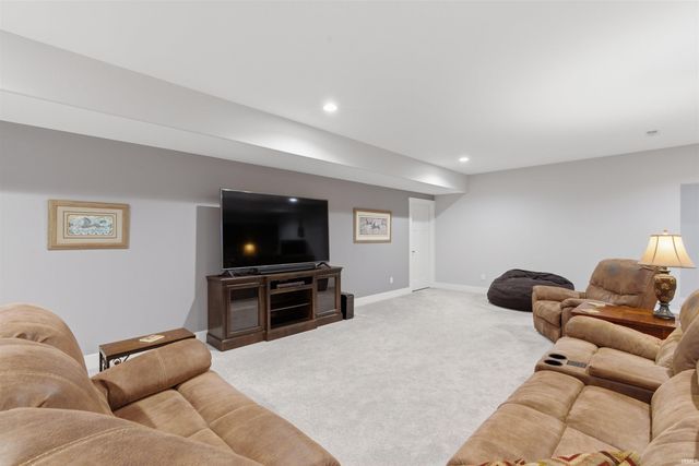 12044 Secluded Trail, Granger, IN 46530
