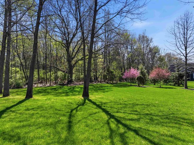 12044 Secluded Trail, Granger, IN 46530