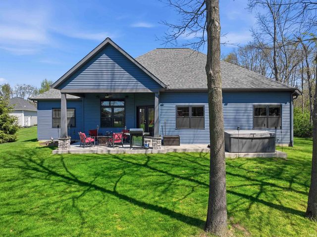 12044 Secluded Trail, Granger, IN 46530