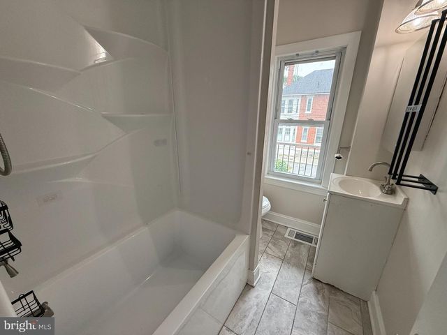 443 N MULBERRY ST, Hagerstown, MD 21740