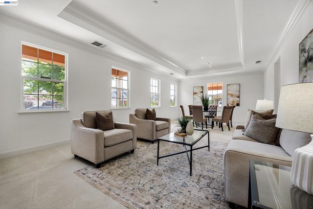 389 Havasu Ct, Brentwood, CA 94513