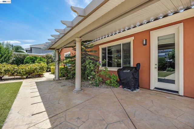 389 Havasu Ct, Brentwood, CA 94513