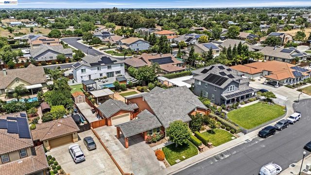 389 Havasu Ct, Brentwood, CA 94513