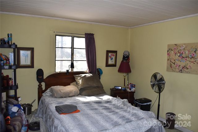 36 Euclid Avenue, Marion, NC 28752
