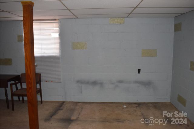 36 Euclid Avenue, Marion, NC 28752