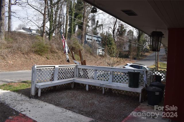 36 Euclid Avenue, Marion, NC 28752