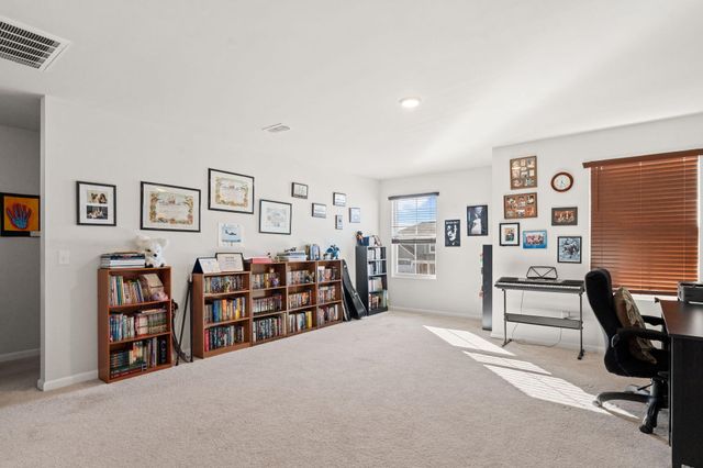 606 Fisher Lane, Summerville, SC 29486