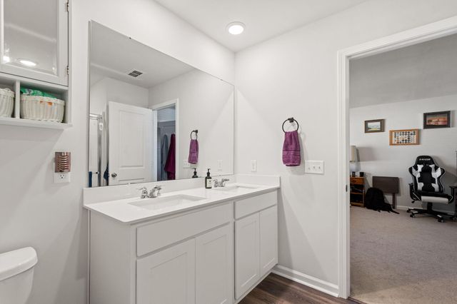 606 Fisher Lane, Summerville, SC 29486