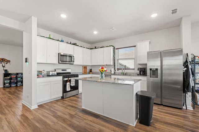 606 Fisher Lane, Summerville, SC 29486