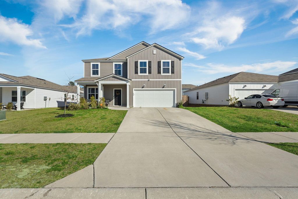 606 Fisher Lane, Summerville, SC 29486