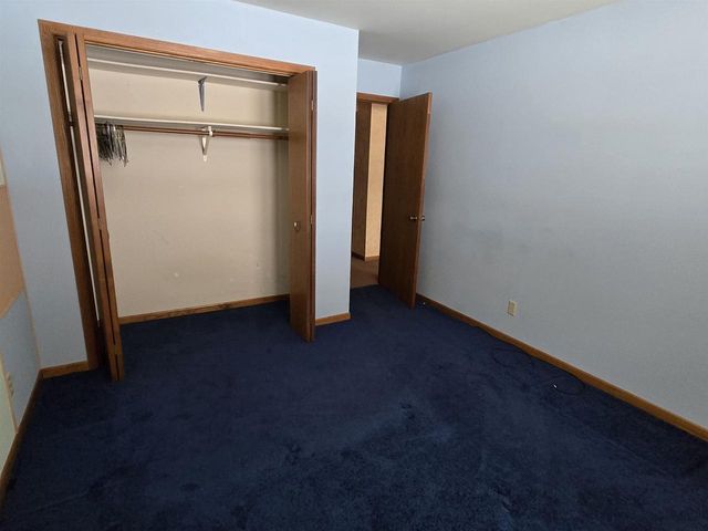 4524 BLESER COURT, Manitowoc, WI 54220