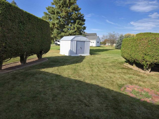 4524 BLESER COURT, Manitowoc, WI 54220