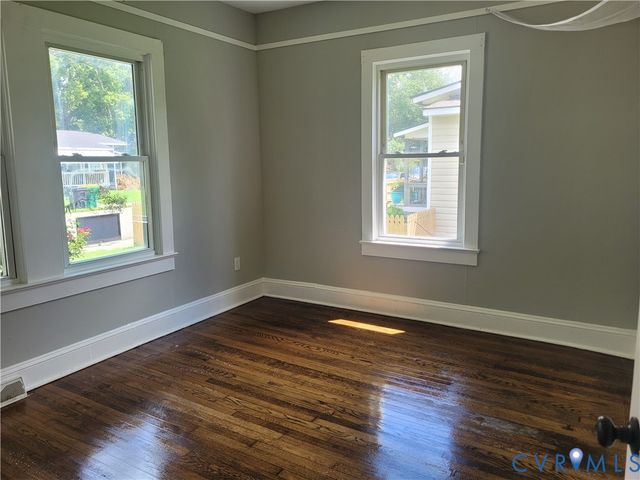106 S 5th Ave, Hopewell, VA 23860