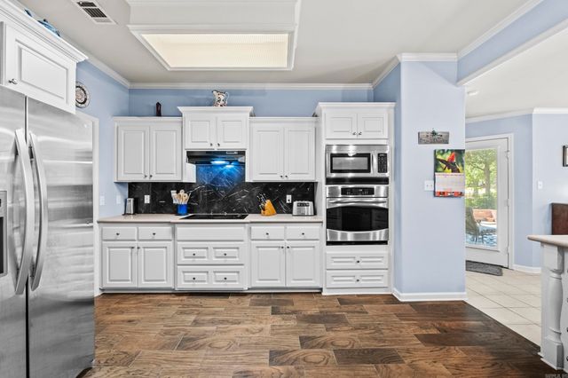 117 Marseille Drive, Maumelle, AR 72113