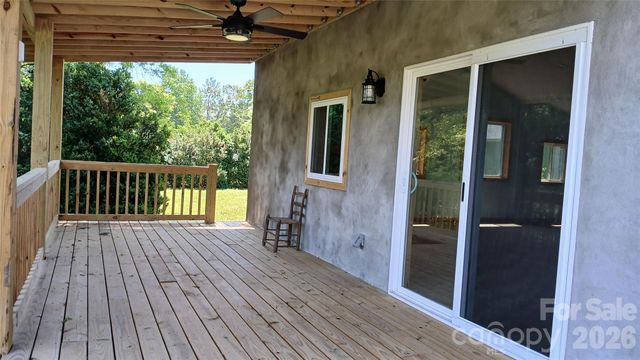 300 Woodlawn Drive, Connelly Springs, NC 28612