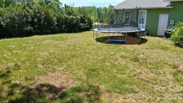 300 Woodlawn Drive, Connelly Springs, NC 28612