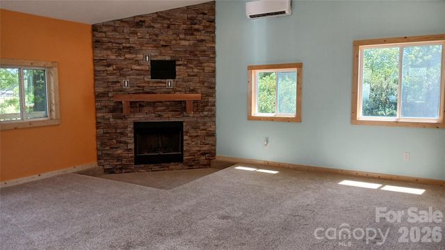 300 Woodlawn Drive, Connelly Springs, NC 28612